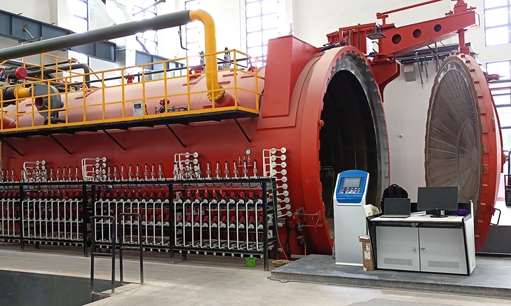 哈尔滨飞机工业集团有限责任金年会 Φ3000X8000mm 250℃ 1.2Mpa